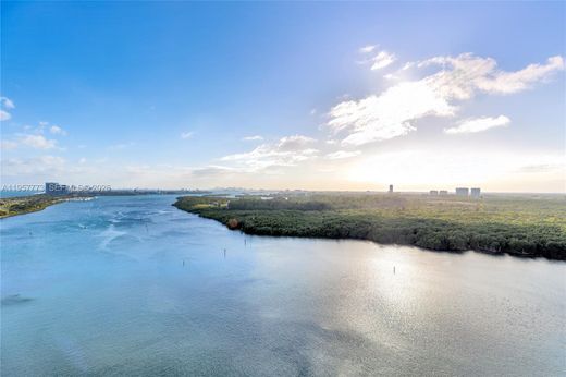 Kamienica w Sunny Isles Beach, Miami-Dade County