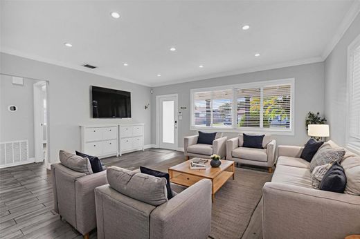 Villa Hollywood, Broward County