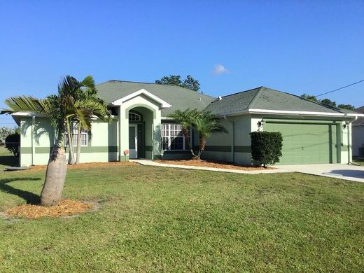 Villa in Port Saint Lucie, Saint Lucie County