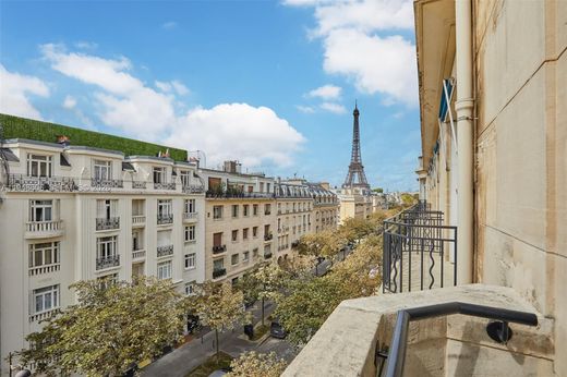 Edificio en París, Paris