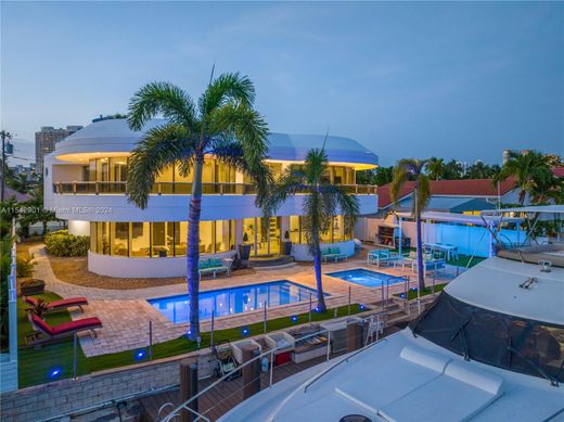 Villa en North Miami Beach, Miami-Dade County