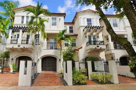 Townhouse in Coral Gables, Miami-Dade