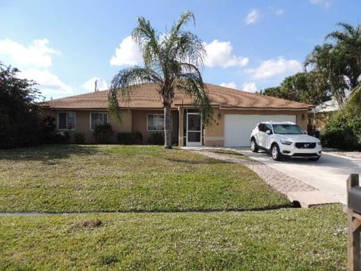 Villa in Port Saint Lucie, Saint Lucie County