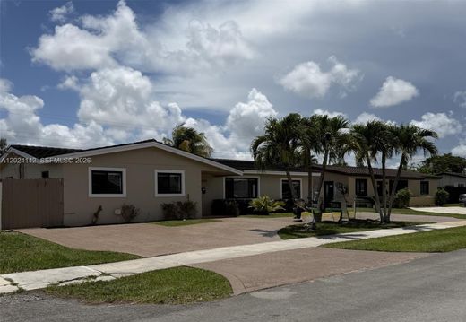 Villa Miami Terrace Mobile Home, Miami-Dade County