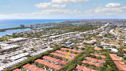 Townhouse in Tequesta, Palm Beach