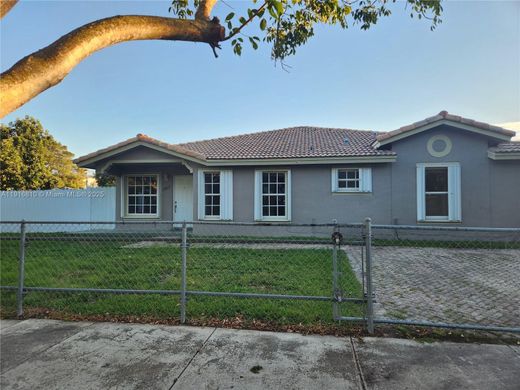 Villa - Homestead, Miami-Dade County