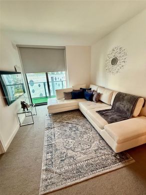Komplex apartman Miami, Miami-Dade County