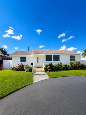 Villa in Miami, Miami-Dade County