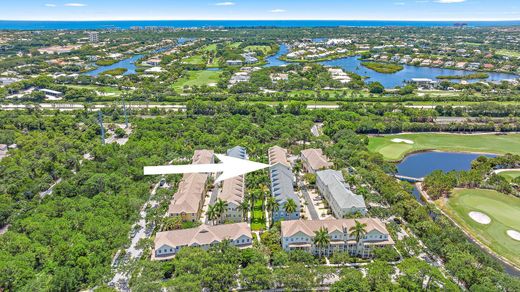 Townhouse in Jupiter, Palm Beach