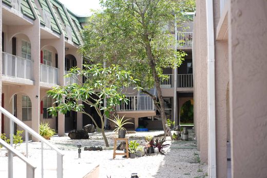 Complexes résidentiels à Deerfield Beach, Comté de Broward