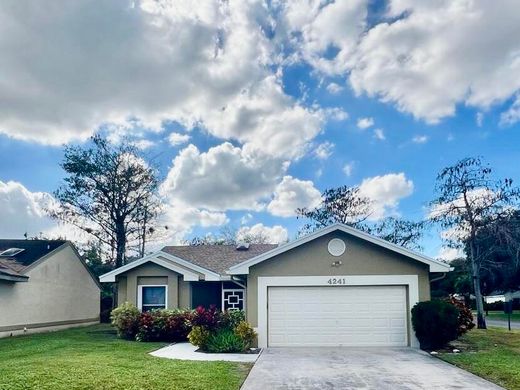 Villa in Boynton Beach, Palm Beach County