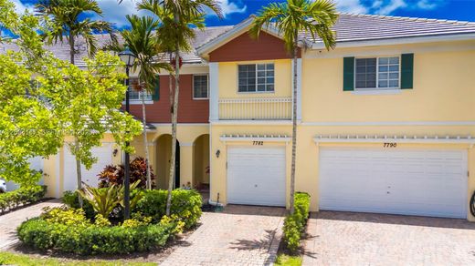 Şehir evi  Davie, Broward County