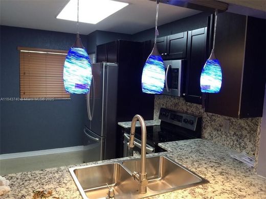 Edificio en Miami, Miami-Dade County