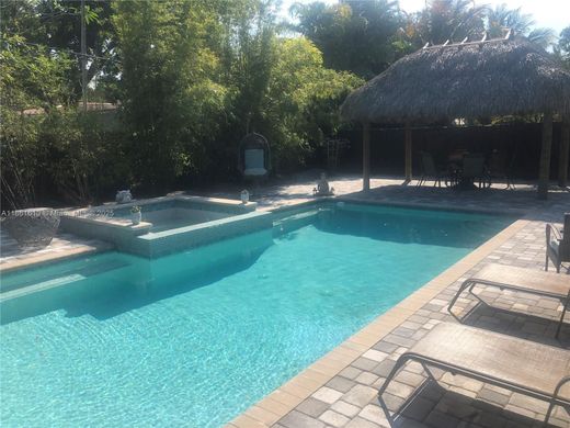 Villa North Miami, Miami-Dade County