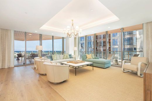 Residential complexes in West Palm Beach, Palm Beach