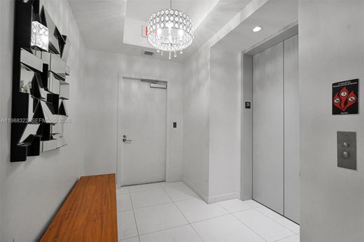 Residential complexes in Miami, Miami-Dade