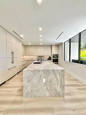 マイアミ, Miami-Dade Countyのヴィラ