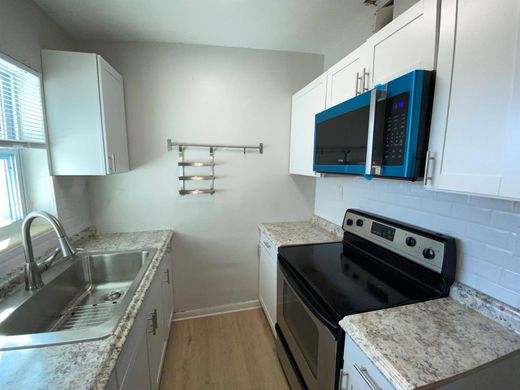 Villa Lake Worth, Palm Beach County