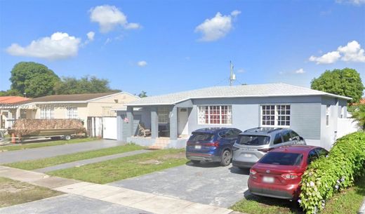 Villa in Hialeah, Miami-Dade