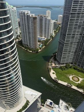 Complesso residenziale a Miami, Miami-Dade County