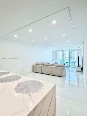 Komplex apartman Sunny Isles Beach, Miami-Dade County