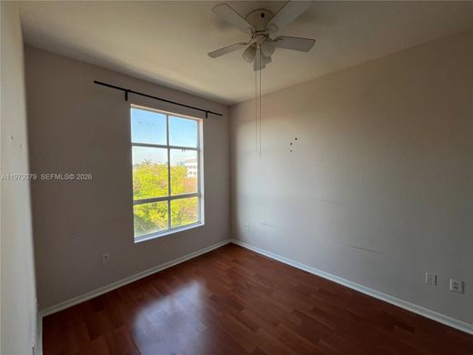 Komplex apartman Hialeah, Miami-Dade County