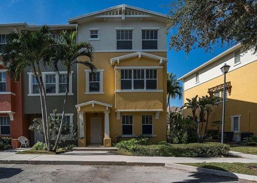 Complexes résidentiels à West Palm Beach, Comté de Palm Beach