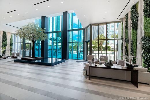 Residential complexes in Miami, Miami-Dade