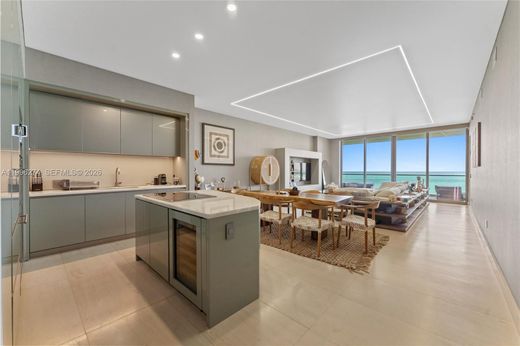 Complesso residenziale a Sunny Isles Beach, Miami-Dade County