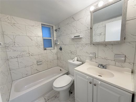 Complexes résidentiels à Miami, Comté de Miami-Dade