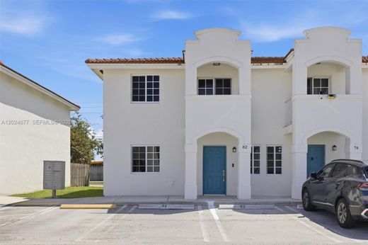 Townhouse in Florida City, Miami-Dade