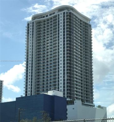 ‏בניין ב  מיאמי, Miami-Dade County