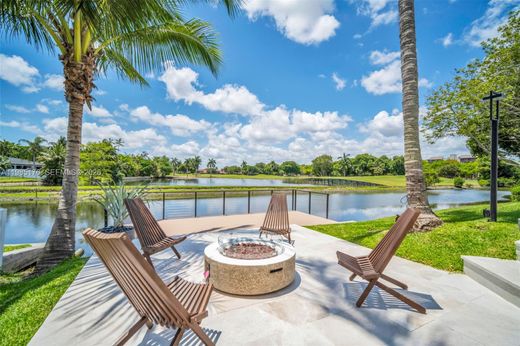 Villa Hollywood, Broward County