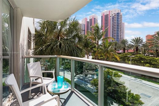 Κτίριο σε Sunny Isles Beach, Miami-Dade County