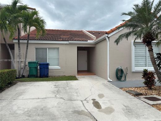 Casa di città a Miami Terrace Mobile Home, Miami-Dade County