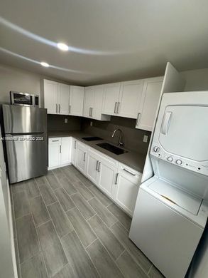 Villa - Miami Terrace Mobile Home, Miami-Dade County