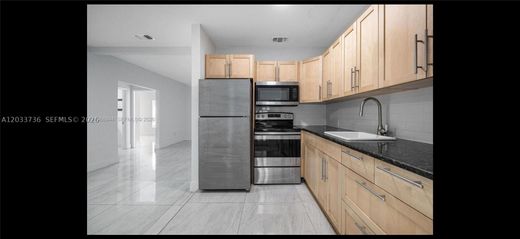 Villa in Miami, Miami-Dade