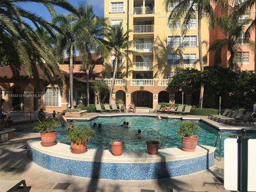 Residential complexes in Aventura, Miami-Dade