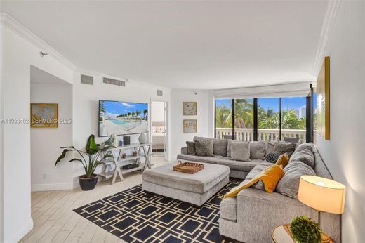 Aventura, Miami-Dade Countyのアパートメント・コンプレックス