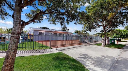 ﻓﻴﻼ ﻓﻲ Homestead, Miami-Dade County