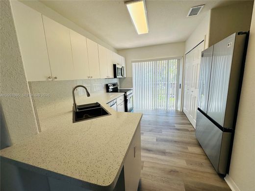 Жилой комплекс, Doral, Miami-Dade County