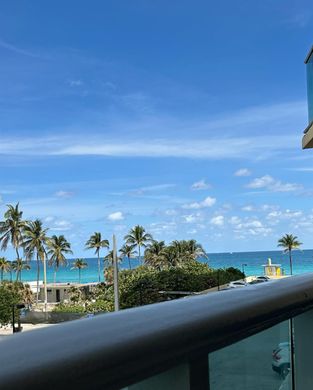 Complesso residenziale a Hollywood, Broward County