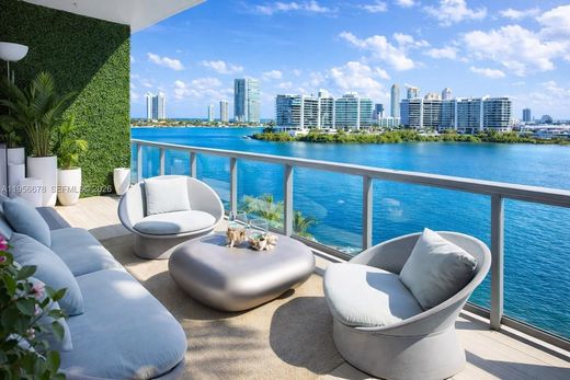 Residential complexes in Aventura, Miami-Dade
