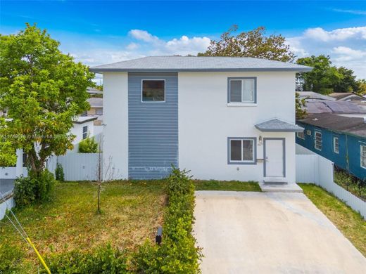 Villa in Miami Heights Trailer Park, Miami-Dade County