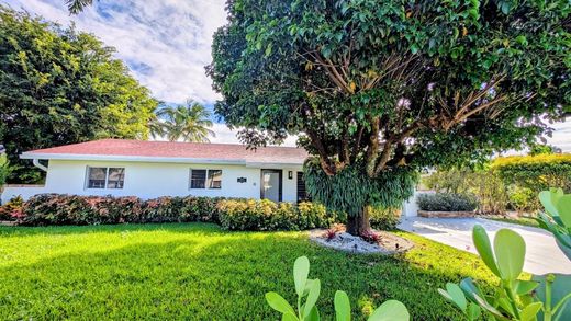 Villa in Lake Clarke Shores, Palm Beach