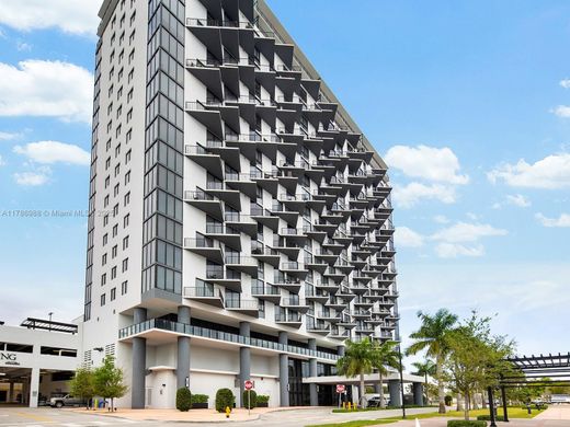 Κτίριο σε Doral, Miami-Dade County