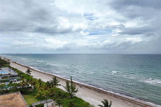 Complesso residenziale a Hallandale Beach, Broward County