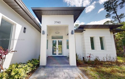 Villa - Naples, Collier County