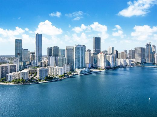 Residential complexes in Miami, Miami-Dade