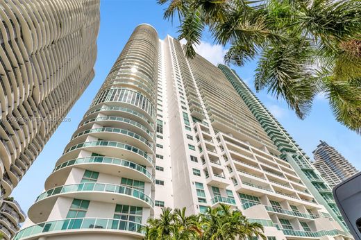 Komplex apartman Miami, Miami-Dade County